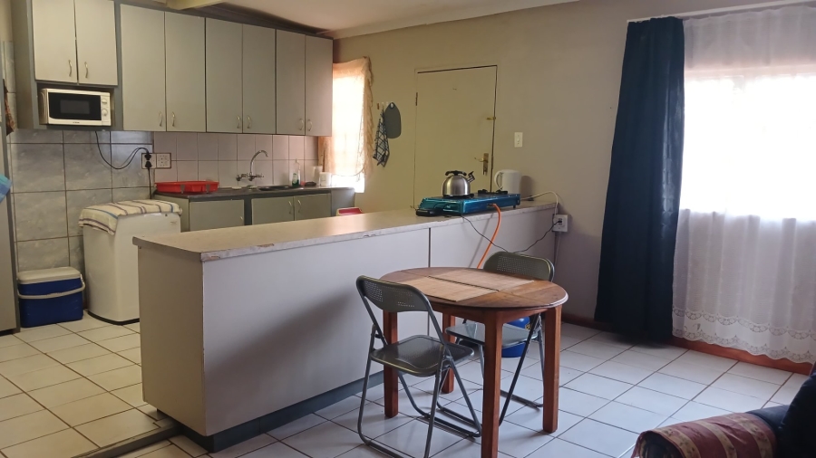  Bedroom Property for Sale in Vredenhof Sh Free State